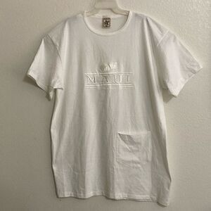 ALORE Vintage White One Size T Shirt with Bottom Front Pocket & MAUI Embroidery